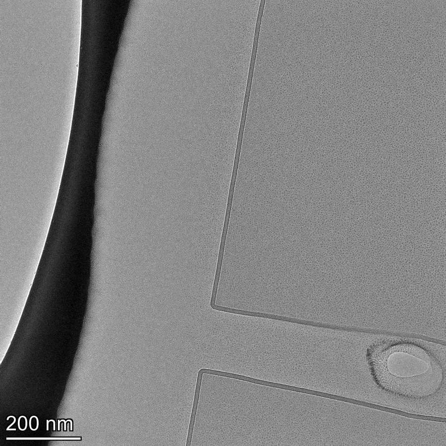 Aluminium Oxide TEM image (200 nm)